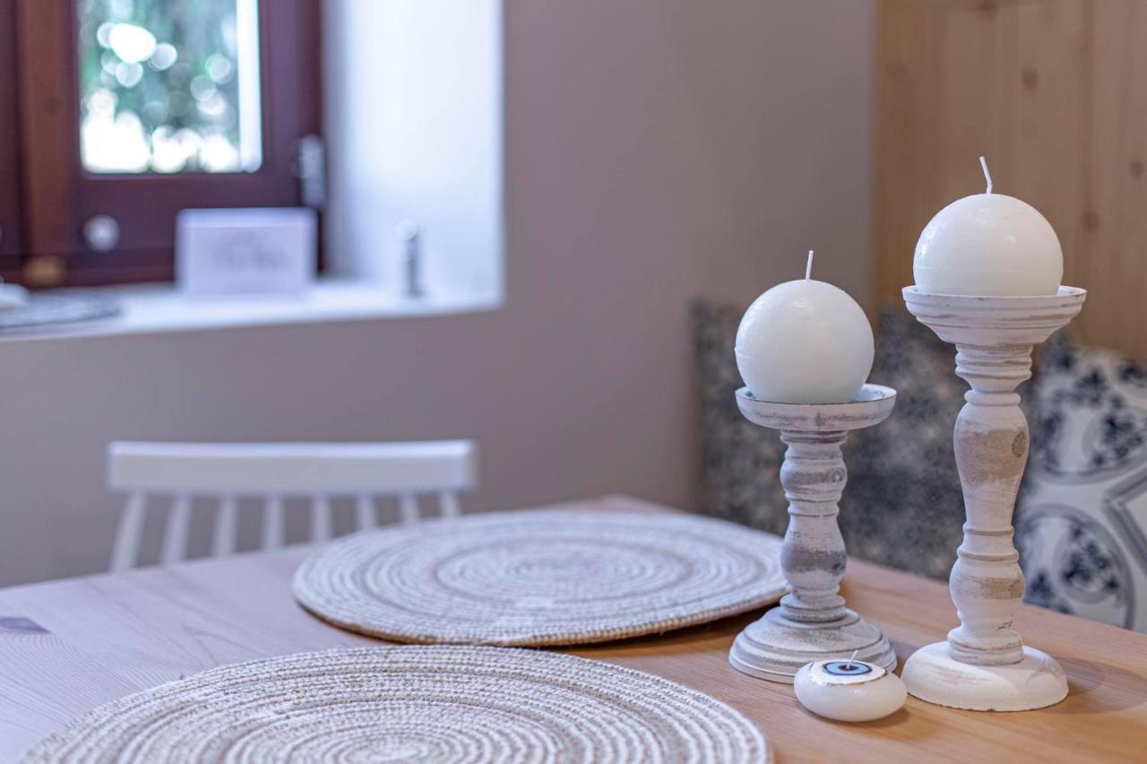 Althea Apartments 2 Chalki Town Екстериор снимка