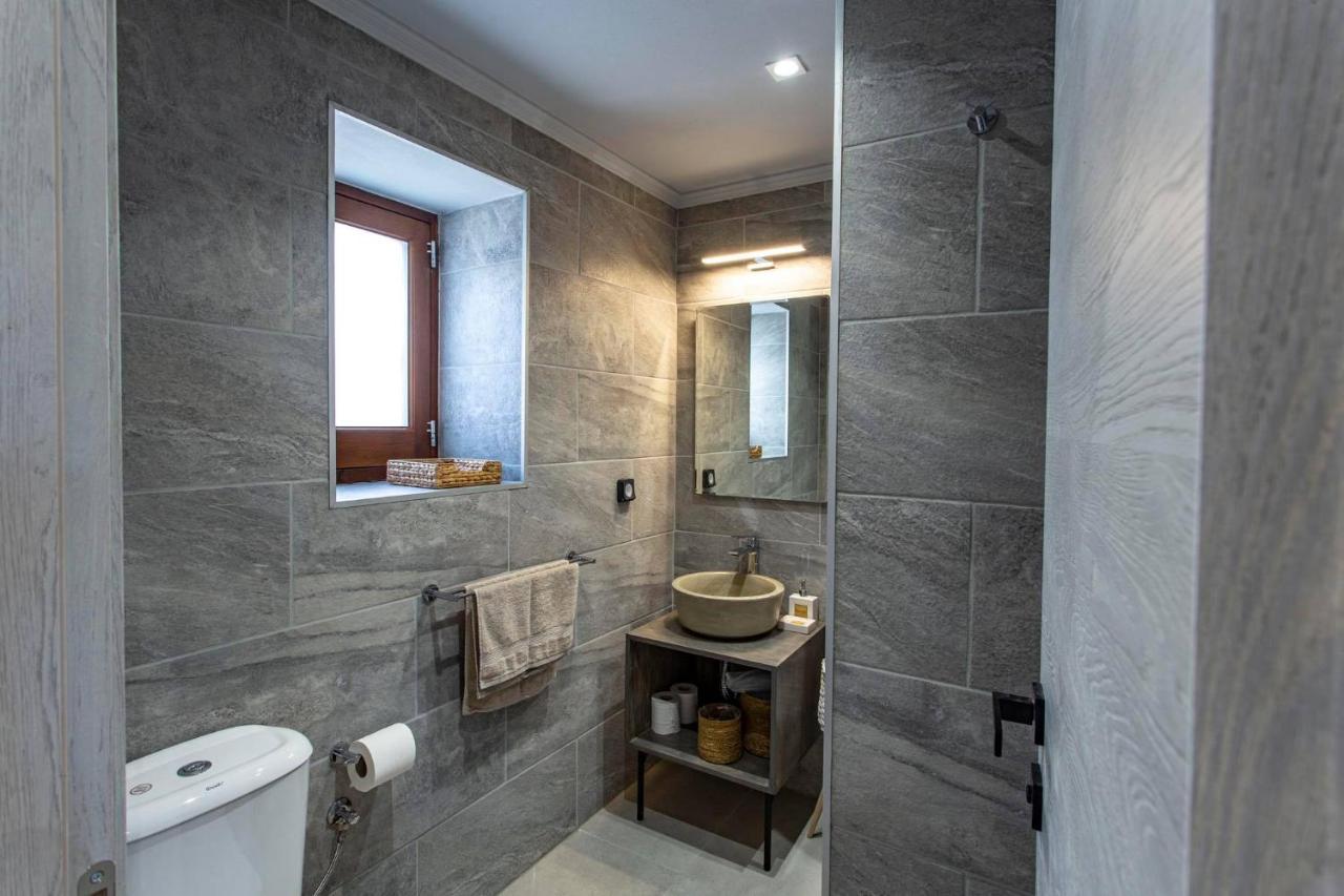 Althea Apartments 2 Chalki Town Екстериор снимка